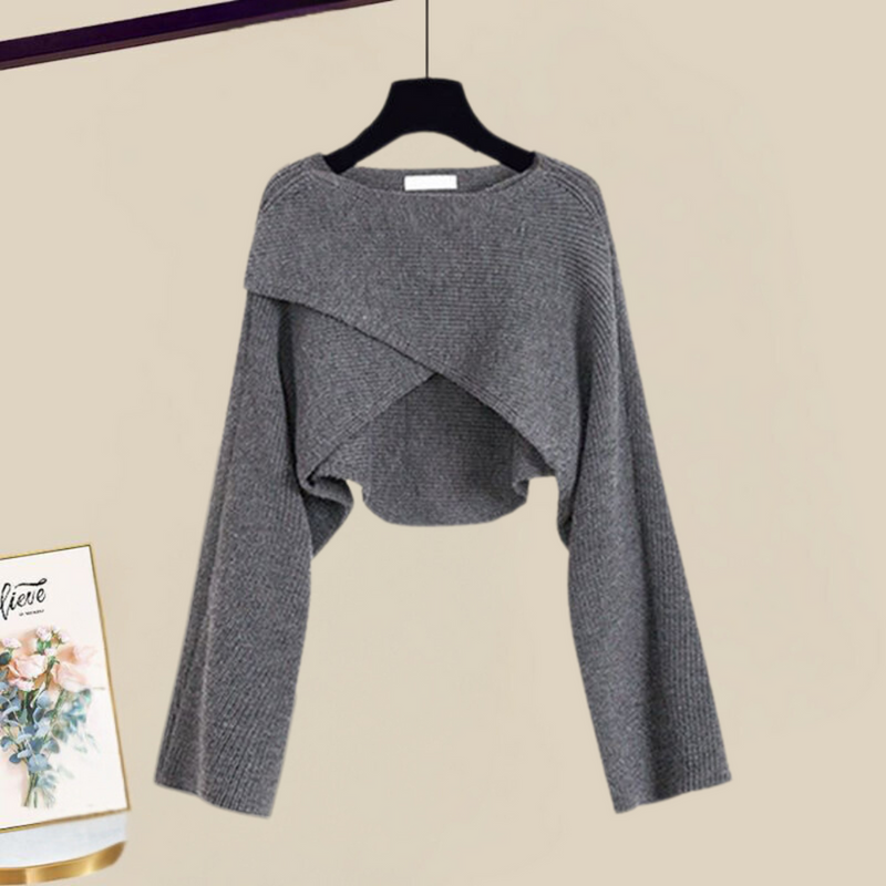 Elle™ | Ensemble intemporel deux pièces avec détails
